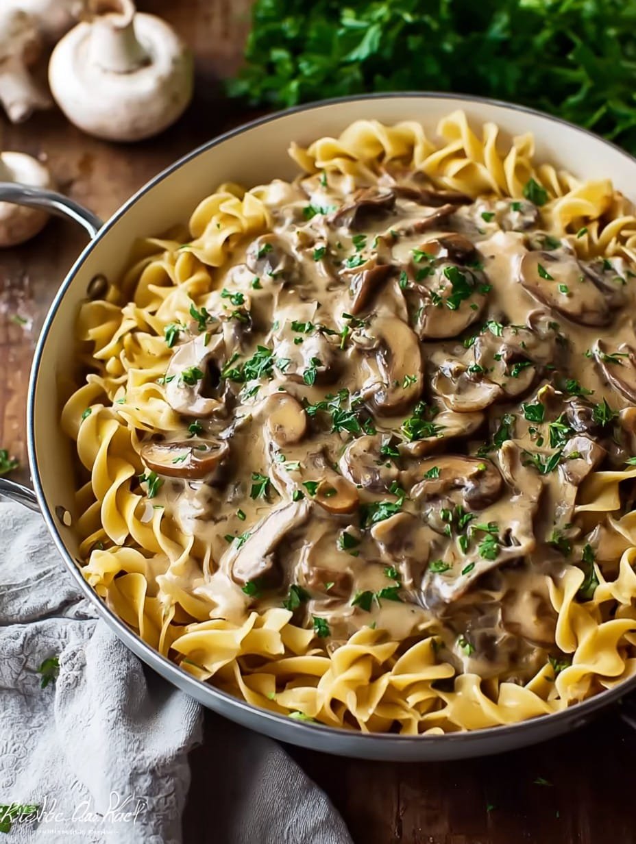 Mushroom Stroganoff Recipe – A Cozy, Classic Dinner Fix 1 Mushroom Stroganoff