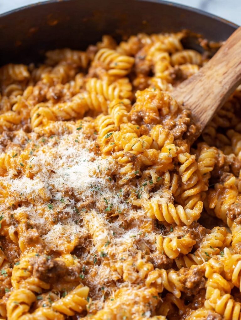 One Pot Creamy Ground Beef Pasta (My Go-To Weeknight Dish!)