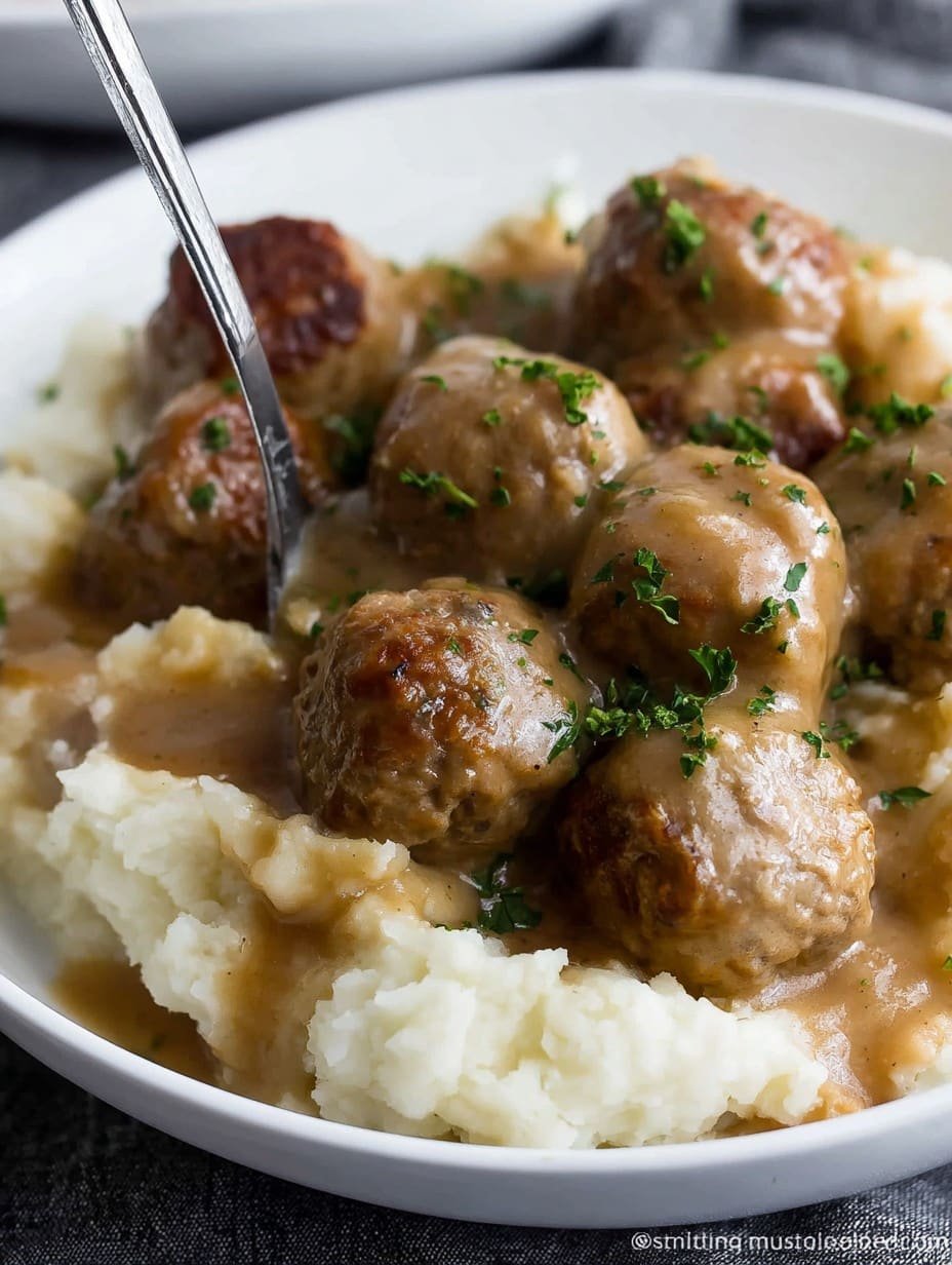 Slow Cooker Meatballs and Gravy